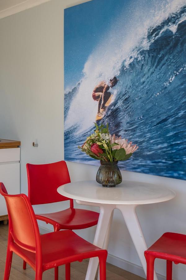 Ocean12 Guesthouse Sunset Beach Cape Town Exterior foto
