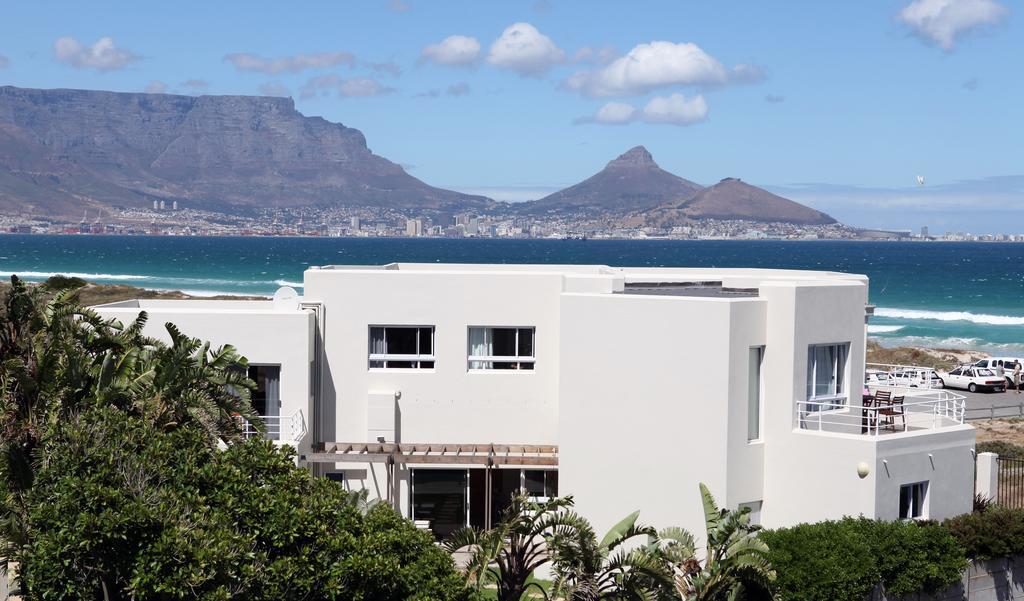 Ocean12 Guesthouse Sunset Beach Cape Town Exterior foto
